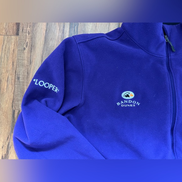 Woman’s Large Bandon Dunes Golf Resort looper caddie purple Jacket - Picture 2 of 3